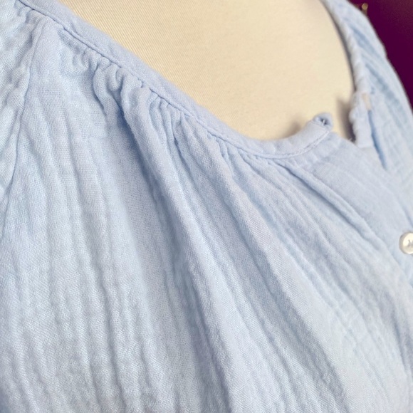 GAP Light Blue Blouse - Picture 4 of 4